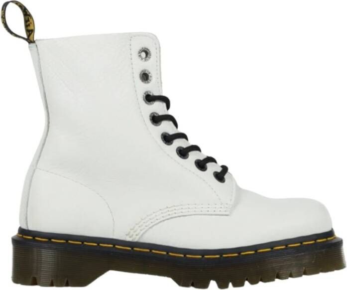 Dr. Martens Monochrome Leren Enkellaarzen White Dames