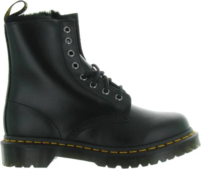 Dr. Martens Serena Winterlaarzen Black Dames