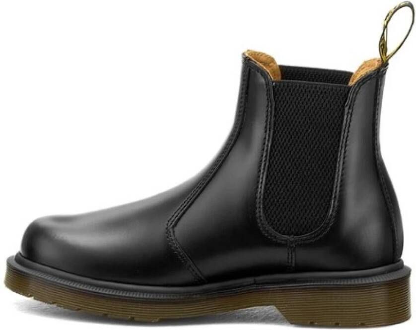 Dr. Martens Klassieke Chelsea-laarzen van glad leer met gele stiksels en AirWair-logo Black - Foto 15