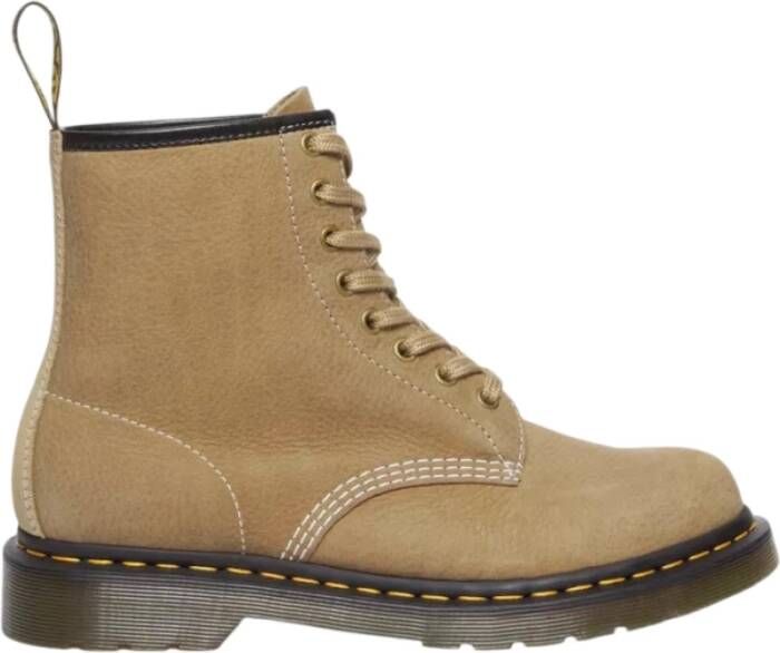 Dr. Martens Tumbled Nubuck Savannah Tan Laarzen