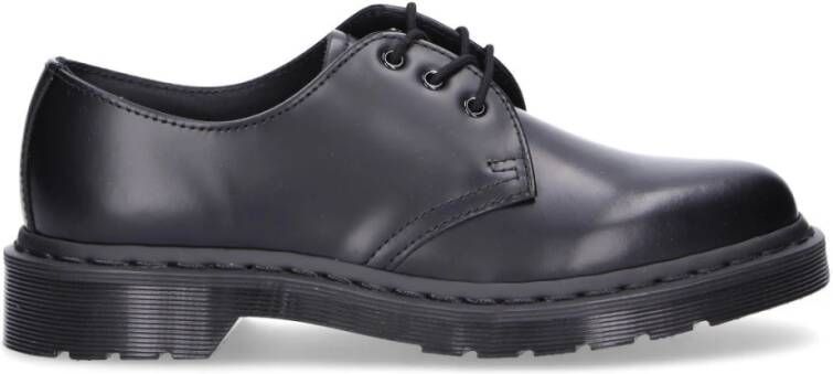 Dr. Martens Stijlvolle zwarte platte schoenen voor Black