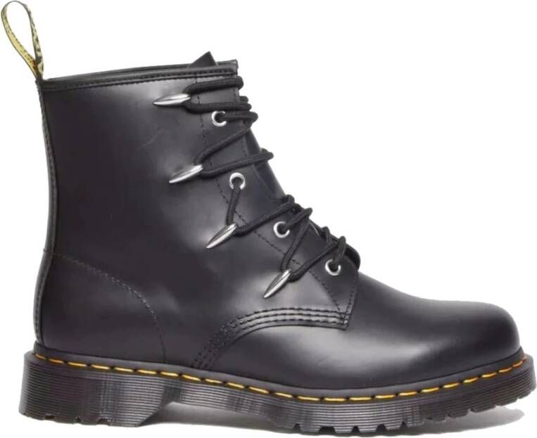 Dr. Martens Boots & laarzen 8 Tie Boot 1460 in zwart