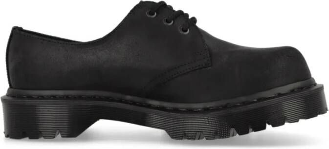 Dr. Martens Zwarte platte schoenen met veters Derby