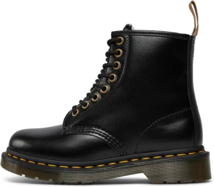 Dr. Martens Zwarte Vegan Norfolk Flat Black Dames