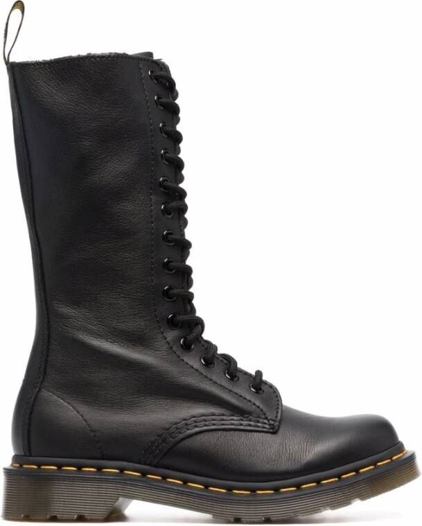 Dr. Martens Zwarte Veterschoenen voor Vrouwen Black Dames