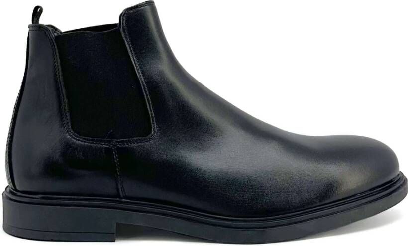 Duca di Morrone Italiaanse leren enkellaarzen met rubberen zool