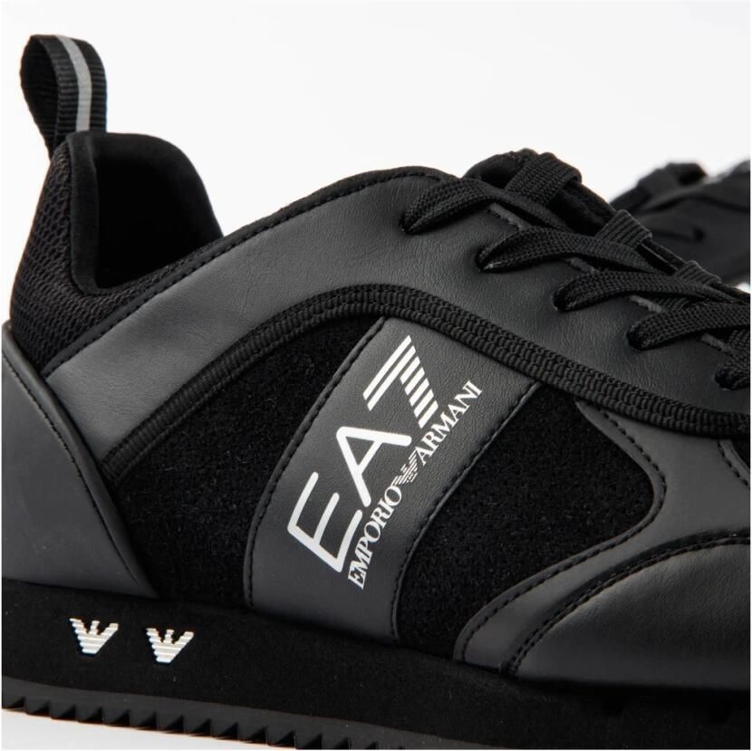 Emporio Armani EA7 Evolution Suede Sneakers - Foto 2