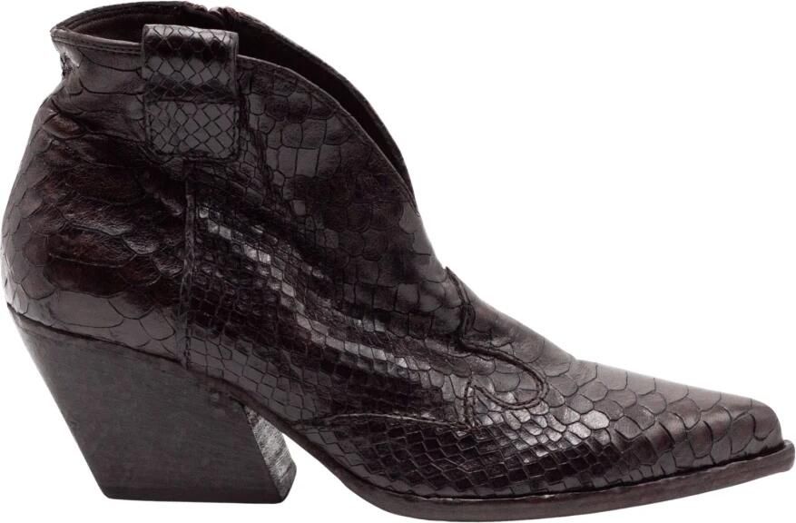 Elena Iachi Enkellaars met Reptielprint