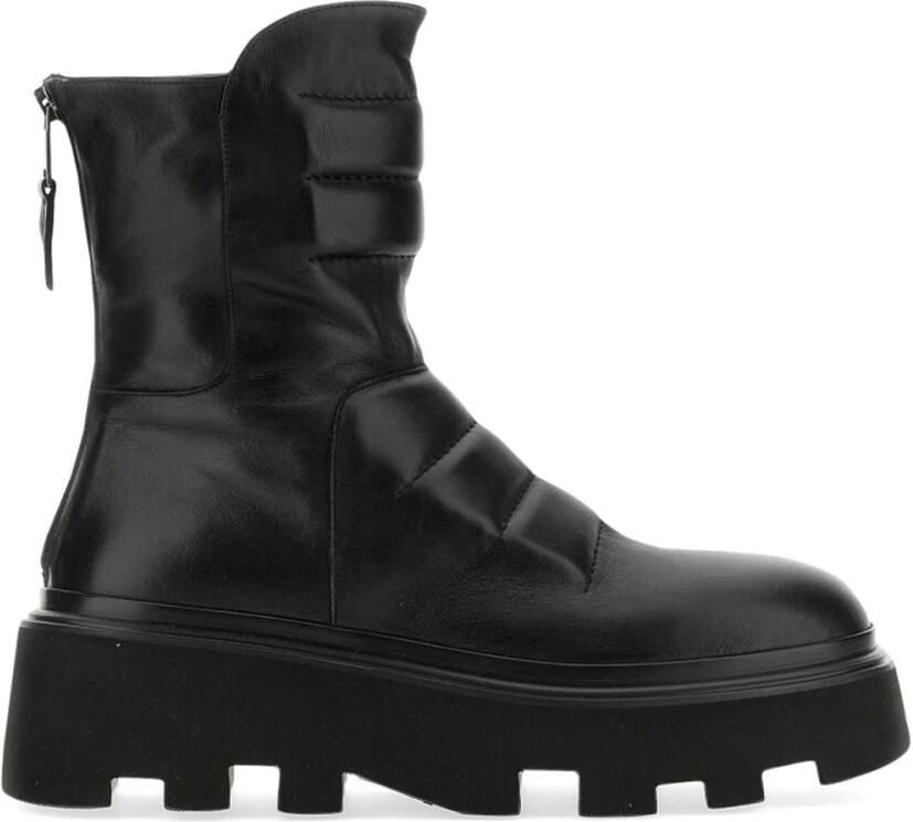 Elena Iachi Gevoerde leren plateau boot