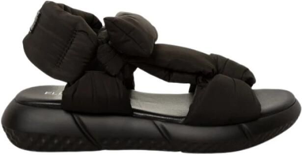 Elena Iachi Sandalo sportivo