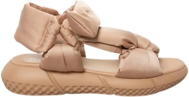 Elena Iachi Sandalo sportivo