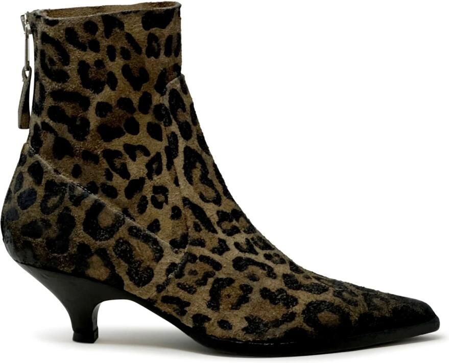 Elena Iachi Thais Enkelboot