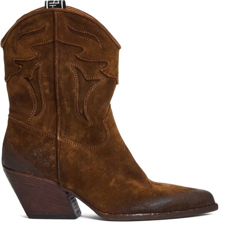 Elena Iachi Enkellaarsjes Cuoio Ss25 Stijl
