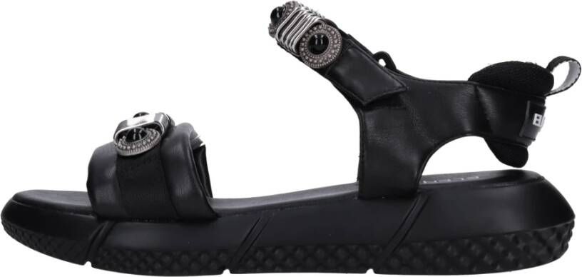 Elena Iachi Platte Sandalen