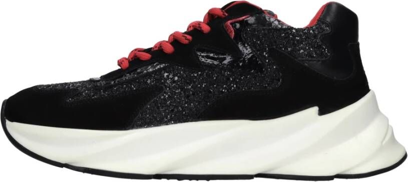 Elena Iachi Sneakers