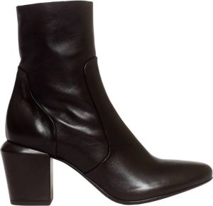 Elena Iachi Zwarte leren enkellaars met 60 mm interne rits Zwart Dames