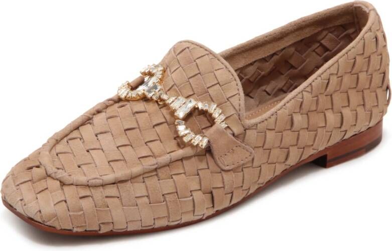 E uelle Vee Carol Suede Loafer