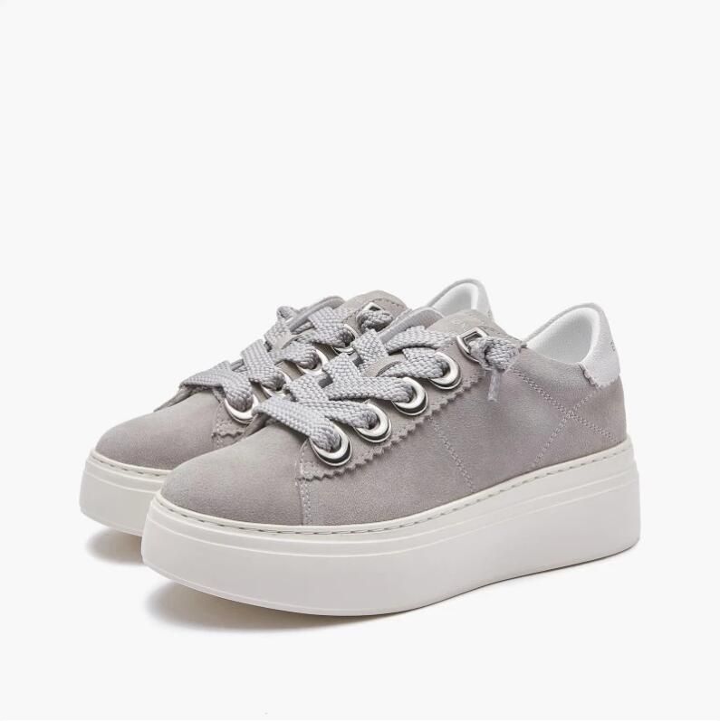 Emanuelle Vee Bice Sneakers in As Suede met Oogjes - Foto 5