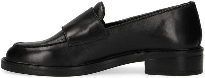 E uelle Vee Uma Loafer