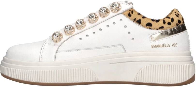 E uelle Vee Sneakers