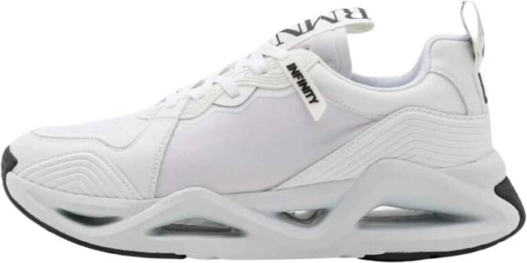 Emporio Armani EA7 Witte Herensneakers met Zwarte Inzetstukken White Heren