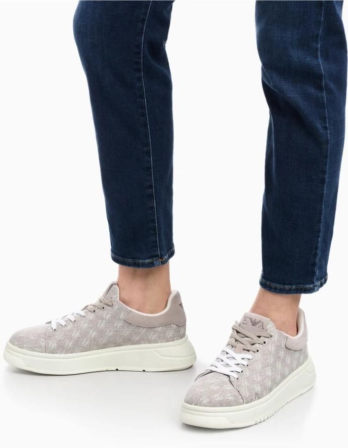 Emporio Ar i Canvas sneakers met een all-over logo print - Foto 2