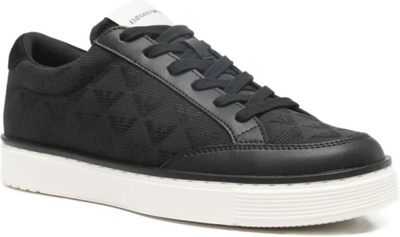 Emporio Ar i Jacquard Sneakers met een All-over Eagle