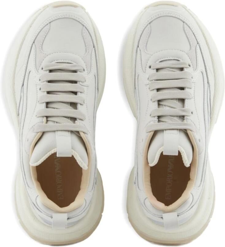 Emporio Ar i Witte Sneakers met Metalen Hiel Detail
