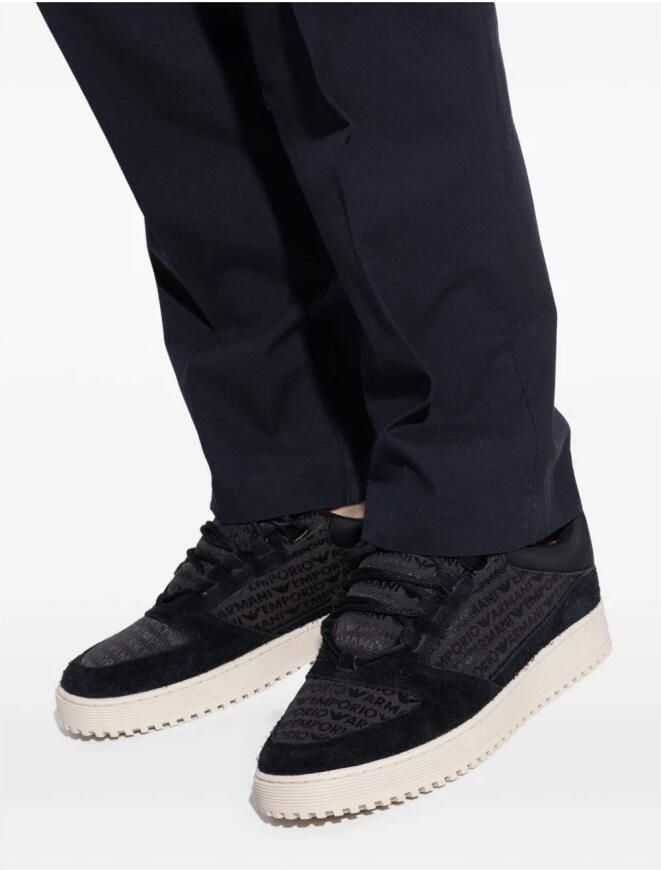 Emporio Armani Zwarte Sneakers met Veters en Rubberen Zool