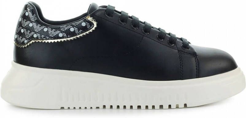 Emporio Armani Trendy Leren Sneakers voor Dames Black Dames