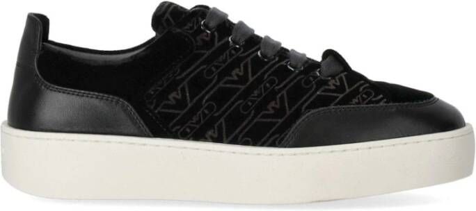 Emporio Armani Low-Top Sneakers Black Monogram Sneaker in zwart