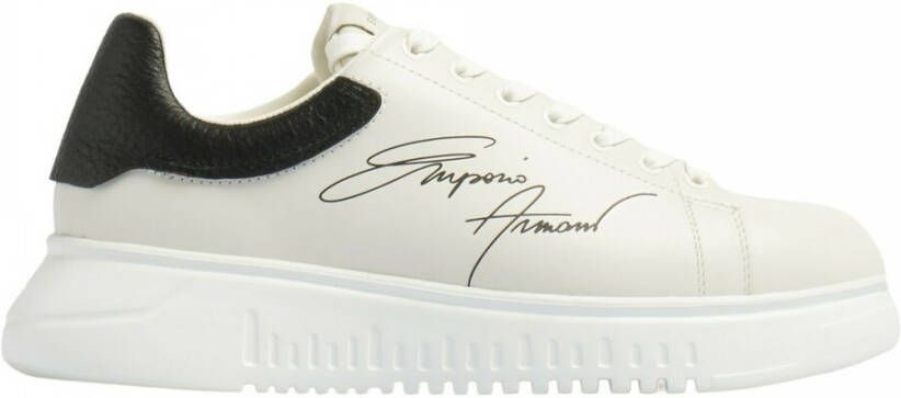 Emporio Armani Leren Sneakers met Geribbelde Rubberen Zool White Heren