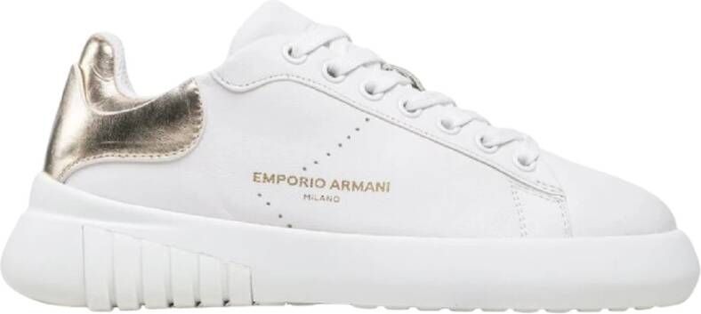 Emporio Armani Witte leren sneakers met gouden retro en logo White Dames