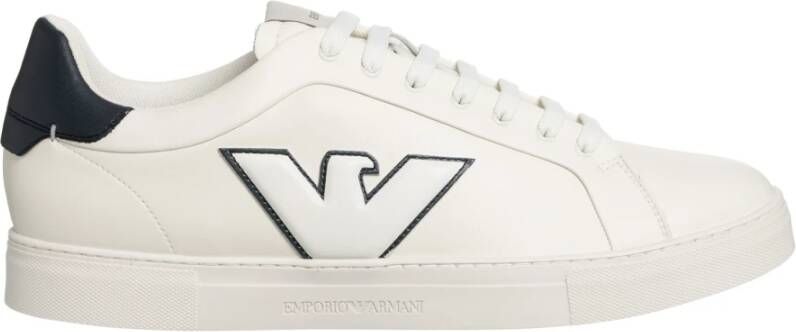 Emporio Armani Italiaanse Leren Sneakers met Ingelegd Adelaarslogo White Heren