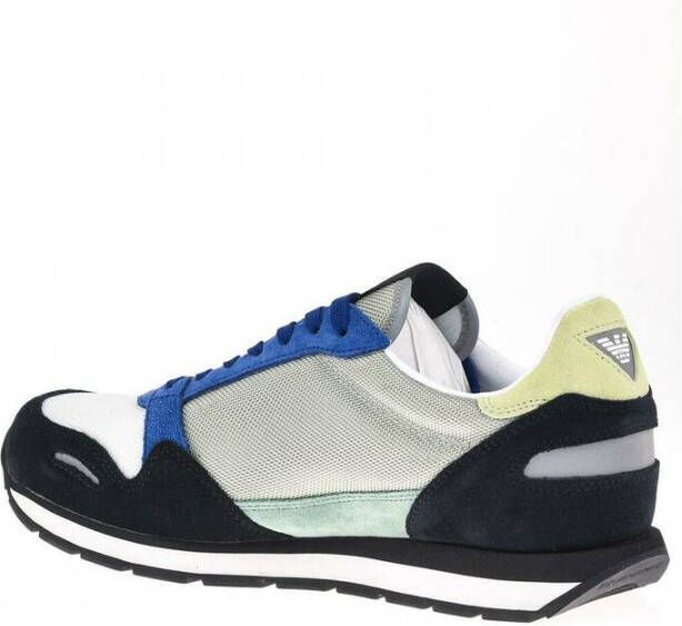 Heren Schoenen voor voor Emporio Armani Suède Sneakers Met Logopatch in het  Blauw voor heren Heren Schoenen voor voor allware.com.br