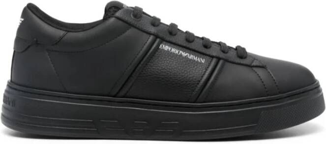 Emporio Armani Zwarte Leren Sneakers met Anatomische Rubberen Zool Black Heren