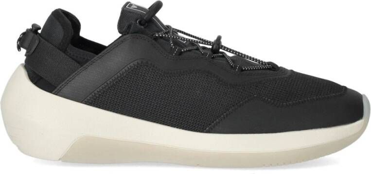 Emporio Ar i Zwarte Mesh Sneaker met Witte Stippen