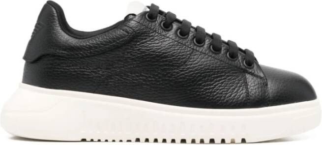 Emporio Ar i Zwarte Sneakers met Logo Patch