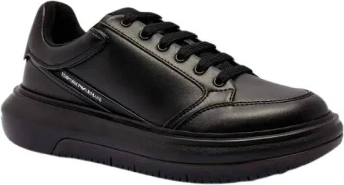Emporio Ar i Zwarte Sneakers Stijlvolle Adelaardetail