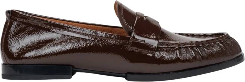 Estro Donkerbruine loafers voor dames gemaakt van patent echt leer