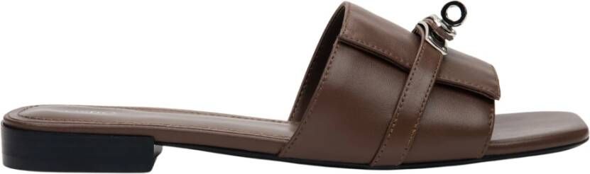 Estro Donkerbruine slippers met zilveren versiering