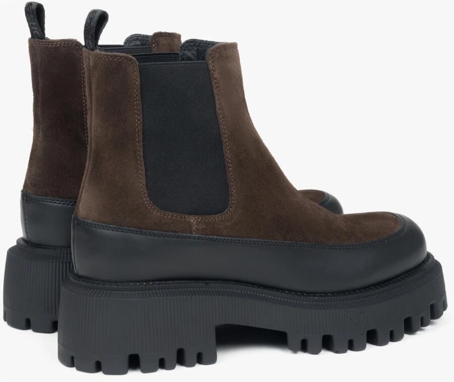 Estro Donkerbruine Chelsea-laarzen voor dames gemaakt van Premium Echt Velours