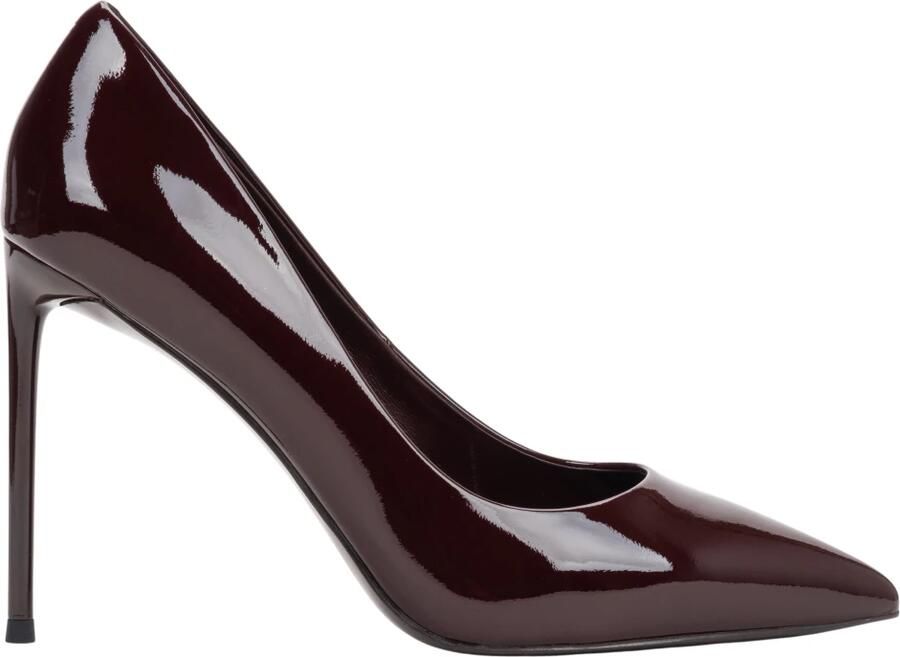 Estro Pumps met puntige neus