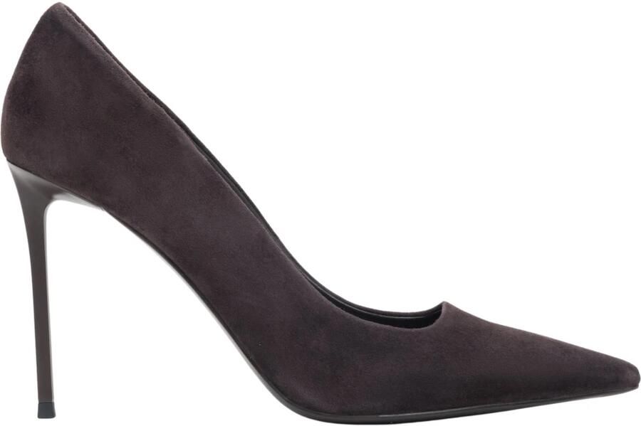 Estro Puntneus Stiletto Pump