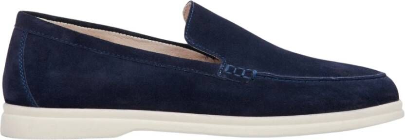 Estro Marineblauwe velours loafers