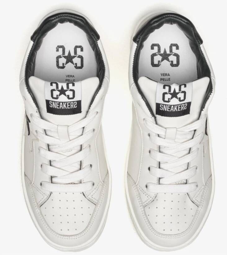 2Star Witte leren sneaker met zwarte details