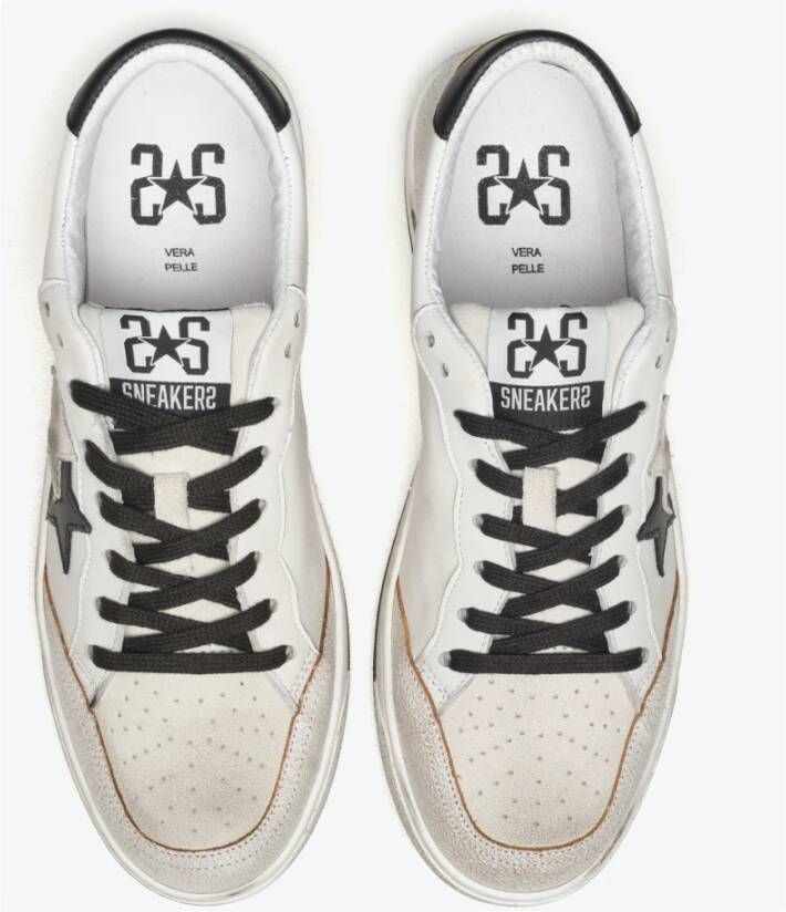2Star Witte Leren Sneakers met Zwarte Details