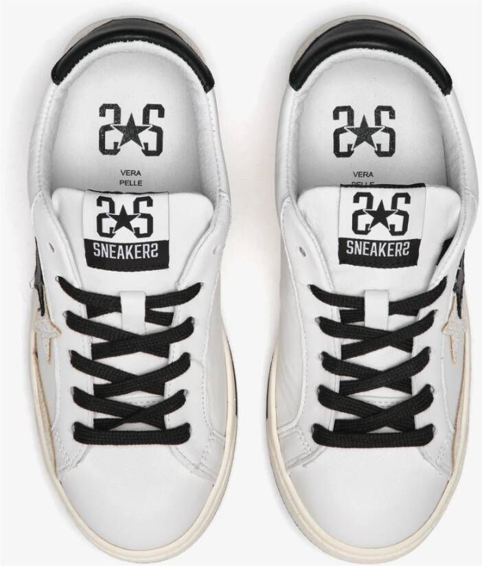 2Star Witte Leren Sneakers met Zwarte en Witte Details