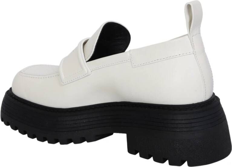 3Juin Ivoor Leren Zwarte Loafers
