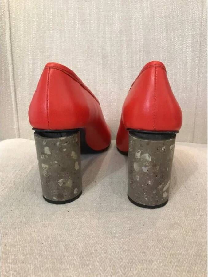 Acne Studios Pre-owned Leather heels Red Dames